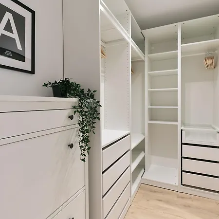 Cathedral Ramblas Apartment